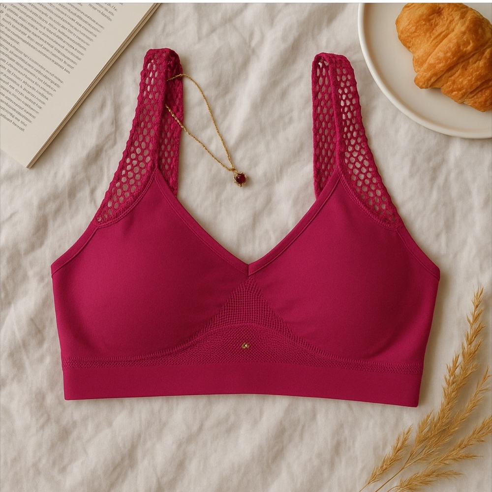 BARBIE PINK PUNTA BLANCO SILVER STAR SEAMLESS LACE STRAPPY BRA BRALETTE SIZE S